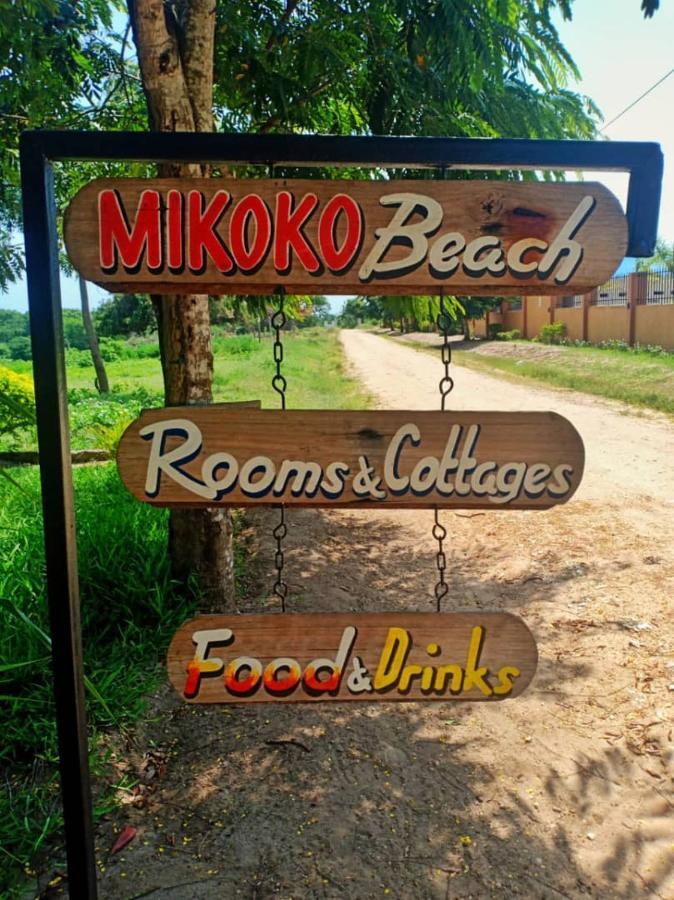 Mikoko Beach & Cottages Багамойо Екстер'єр фото
